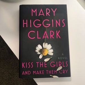 Book | Kiss the girls and make them cry | Mystery